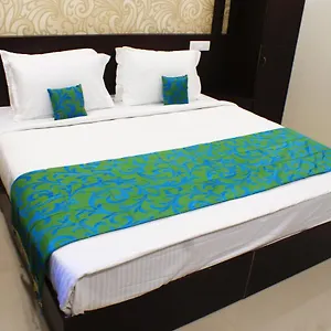 Collection O 8267 Galaxy Hotel Kochi